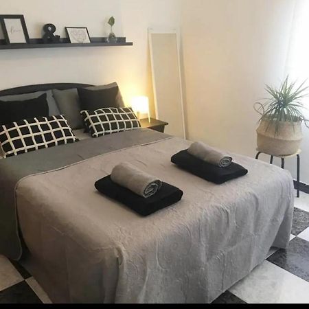 פואנגירולה Habitacion 3 - 3 Planta Sin Ascensor En Piso Compartido No Es Piso Entero! מראה חיצוני תמונה