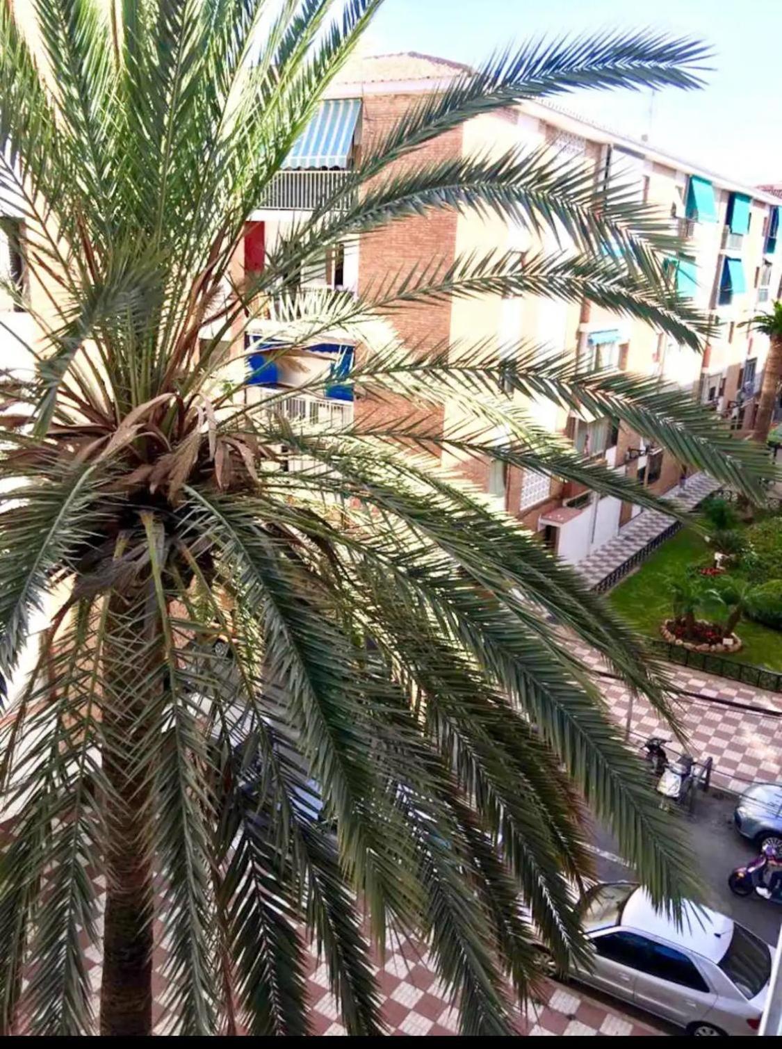 פואנגירולה Habitacion 3 - 3 Planta Sin Ascensor En Piso Compartido No Es Piso Entero! מראה חיצוני תמונה